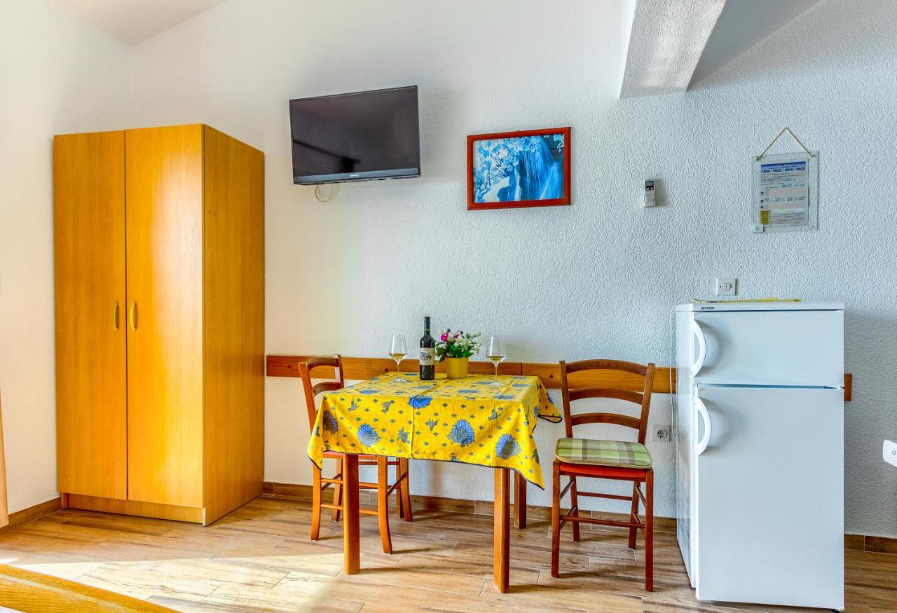 Villa Drago Marina Buitenkant foto