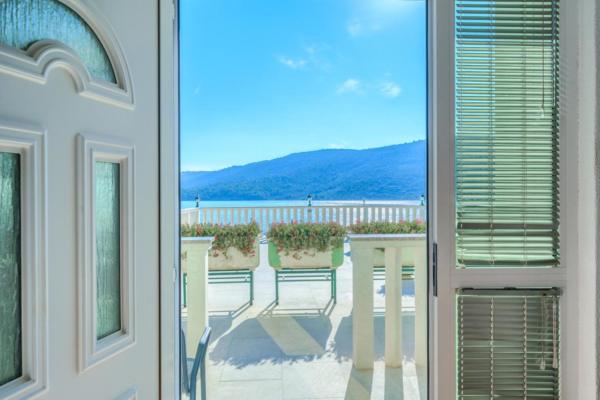 Villa Drago Marina Buitenkant foto